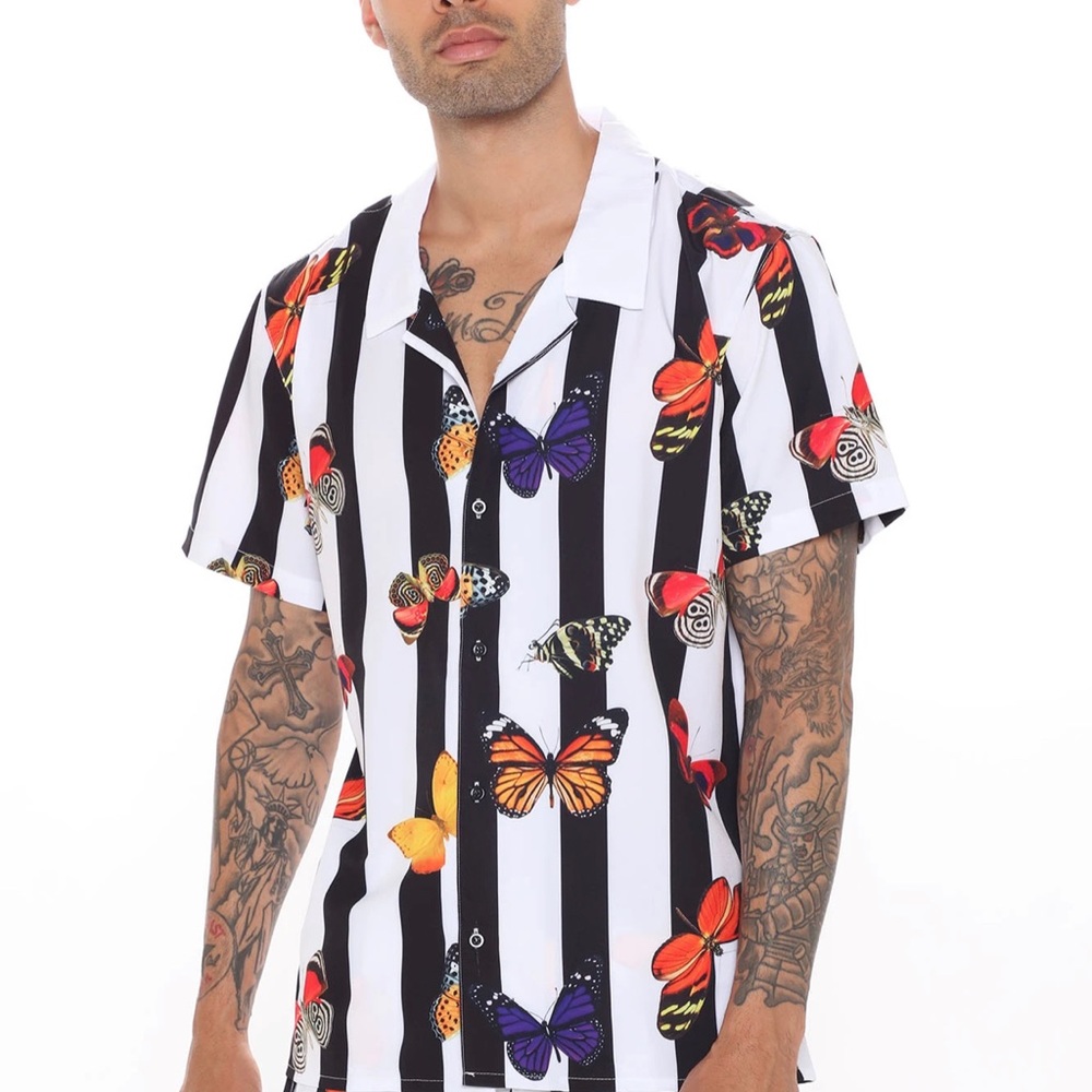 Men’s butterfly button down